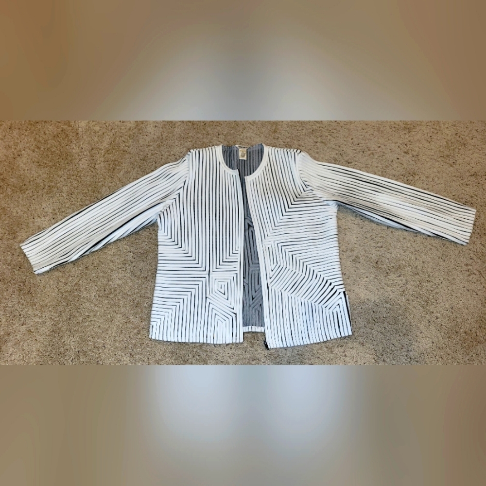 Vintage Laura Ashley Mesh Geometric Black White Blazer Jacket